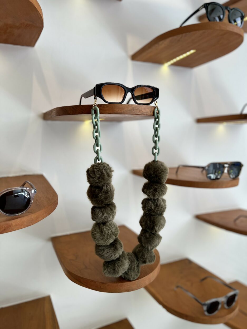 Pom Pom Acrylic Glasses Chain from Bali | ENDABEL