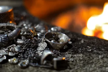 Why Jewelry Tarnishes and How to Stop it | ENDABEL Bali Jewelry